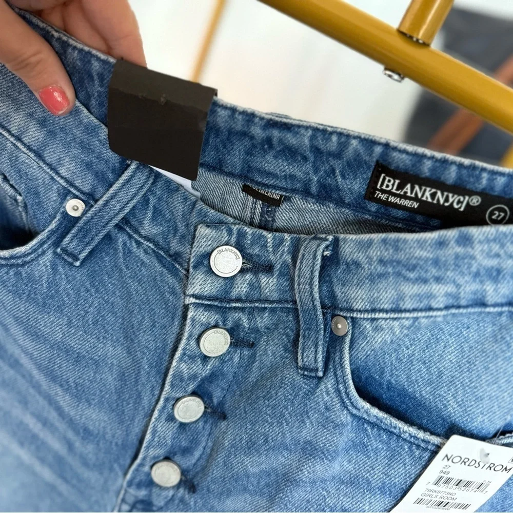 NWT Nordstrom BlankNYC the Warren Women's Denim Distressed Shorts 100% cotton